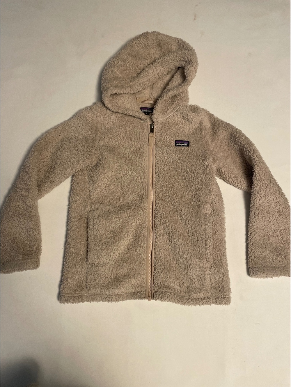 Patagonia Kids Medium Fleece Hooded Jacket in Cream
